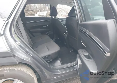 2022 Hyundai Tucson Sel z USA, uszkodzony, nr VIN KM8JB3AE2NU053790